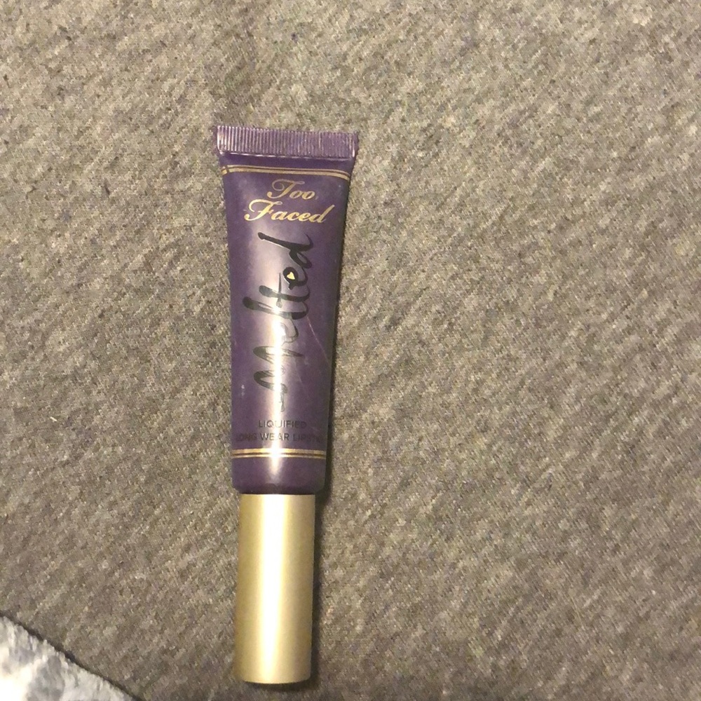 Too faced melted lipstick